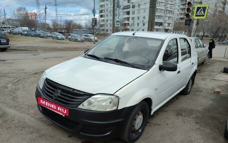 Renault Logan I, 2014 год, 175 000 рублей, 3 фотография