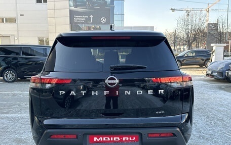 Nissan Pathfinder, 2021 год, 6 050 000 рублей, 5 фотография