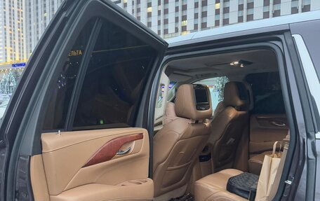 Cadillac Escalade IV, 2015 год, 4 499 999 рублей, 8 фотография