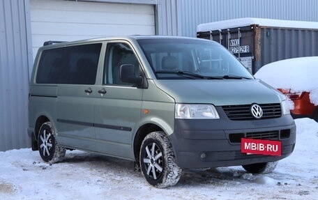 Volkswagen Transporter T5 рестайлинг, 2007 год, 1 299 990 рублей, 3 фотография