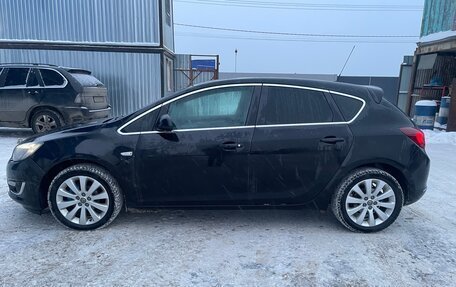 Opel Astra J, 2014 год, 930 000 рублей, 1 фотография