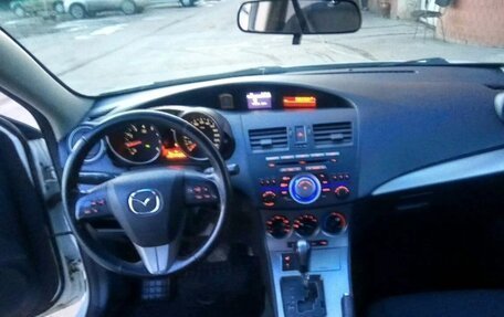 Mazda 3, 2011 год, 910 000 рублей, 1 фотография