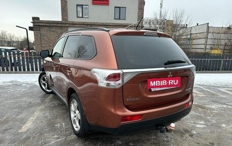 Mitsubishi Outlander III рестайлинг 3, 2012 год, 1 259 900 рублей, 8 фотография