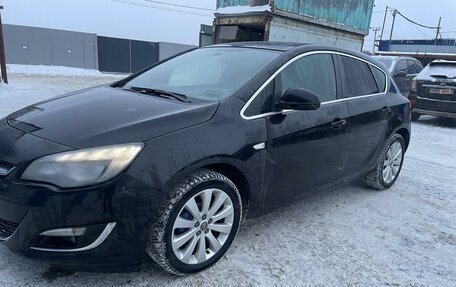 Opel Astra J, 2014 год, 930 000 рублей, 2 фотография