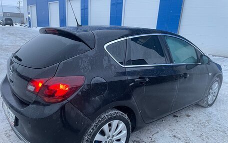 Opel Astra J, 2014 год, 930 000 рублей, 6 фотография