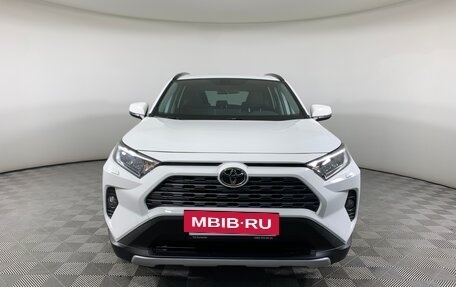 Toyota RAV4, 2020 год, 2 698 000 рублей, 13 фотография