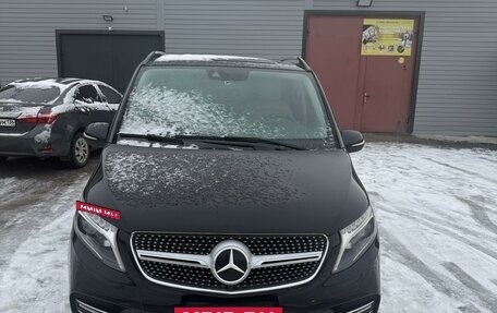 Mercedes-Benz V-Класс, 2014 год, 2 715 000 рублей, 4 фотография