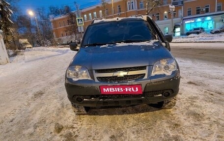 Chevrolet Niva I рестайлинг, 2014 год, 699 999 рублей, 11 фотография