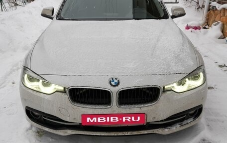 BMW 3 серия, 2015 год, 1 850 000 рублей, 4 фотография