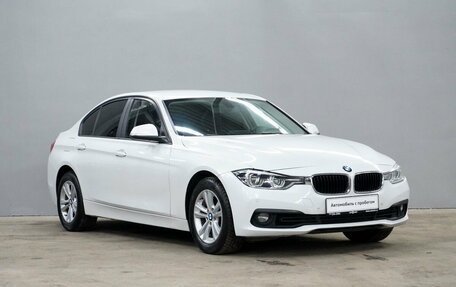 BMW 3 серия, 2017 год, 1 787 000 рублей, 3 фотография