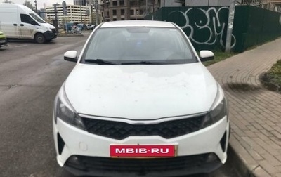 KIA Rio IV, 2021 год, 1 050 000 рублей, 1 фотография