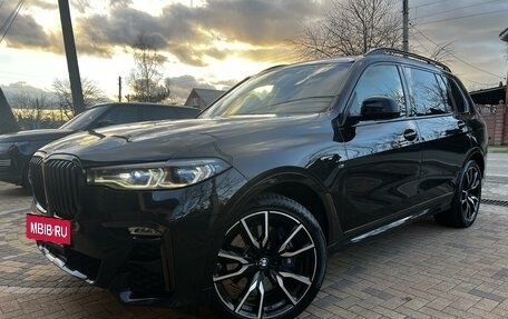 BMW X7, 2021 год, 8 990 000 рублей, 3 фотография