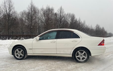 Mercedes-Benz C-Класс, 2004 год, 930 000 рублей, 6 фотография