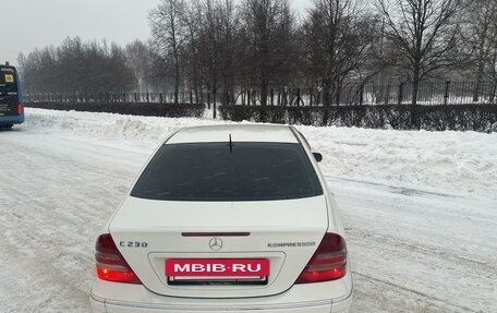 Mercedes-Benz C-Класс, 2004 год, 930 000 рублей, 12 фотография