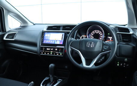 Honda Fit III, 2019 год, 1 150 000 рублей, 14 фотография