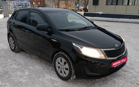 KIA Rio III рестайлинг, 2013 год, 780 000 рублей, 3 фотография