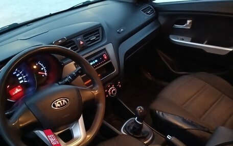 KIA Rio III рестайлинг, 2013 год, 780 000 рублей, 8 фотография