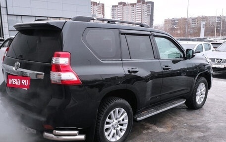 Toyota Land Cruiser Prado 150 рестайлинг 2, 2015 год, 3 799 000 рублей, 4 фотография