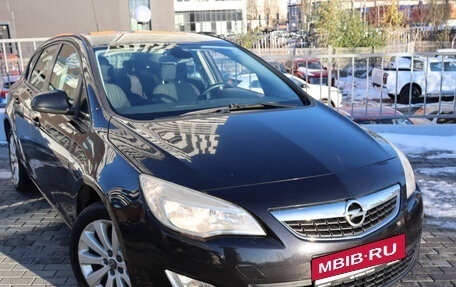 Opel Astra J, 2011 год, 594 000 рублей, 2 фотография