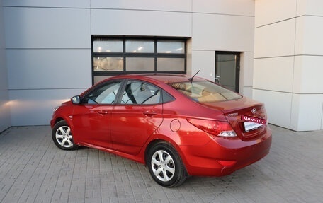 Hyundai Solaris II рестайлинг, 2012 год, 880 000 рублей, 5 фотография