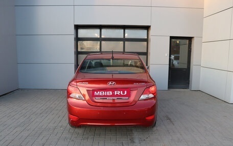 Hyundai Solaris II рестайлинг, 2012 год, 880 000 рублей, 6 фотография