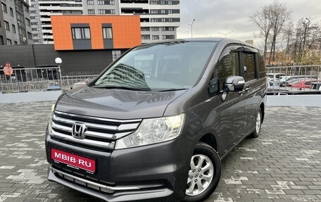 Honda Stepwgn IV, 2014 год, 1 569 000 рублей, 1 фотография