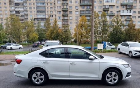 Skoda Octavia IV, 2021 год, 2 370 000 рублей, 2 фотография