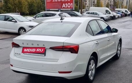 Skoda Octavia IV, 2021 год, 2 370 000 рублей, 6 фотография