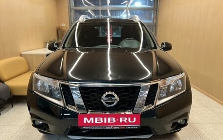 Nissan Terrano III, 2015 год, 1 430 000 рублей, 2 фотография