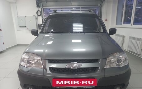 Chevrolet Niva I рестайлинг, 2012 год, 560 000 рублей, 2 фотография