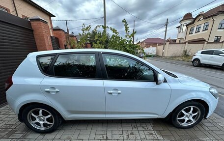 KIA cee'd I рестайлинг, 2010 год, 855 000 рублей, 5 фотография