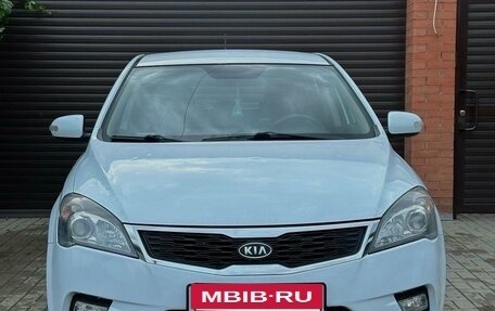 KIA cee'd I рестайлинг, 2010 год, 855 000 рублей, 2 фотография