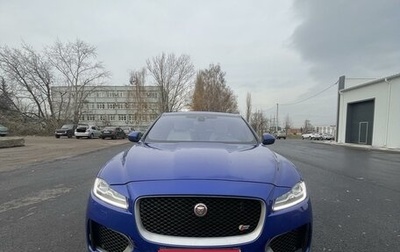 Jaguar F-Pace, 2016 год, 3 300 000 рублей, 1 фотография