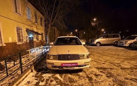 Toyota Crown, 1994 год, 350 000 рублей, 1 фотография