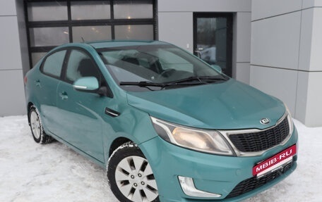 KIA Rio III рестайлинг, 2013 год, 693 000 рублей, 2 фотография