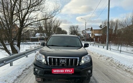 Toyota Land Cruiser Prado 150 рестайлинг 2, 2013 год, 3 040 000 рублей, 9 фотография