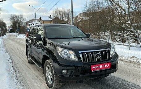 Toyota Land Cruiser Prado 150 рестайлинг 2, 2013 год, 3 040 000 рублей, 8 фотография