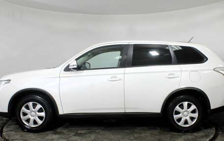 Mitsubishi Outlander III рестайлинг 3, 2014 год, 1 580 000 рублей, 8 фотография