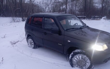 Chevrolet Niva I рестайлинг, 2015 год, 610 000 рублей, 3 фотография