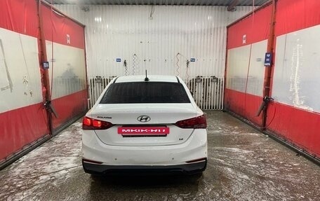 Hyundai Solaris II рестайлинг, 2017 год, 950 000 рублей, 4 фотография