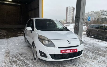 Renault Scenic III, 2010 год, 868 000 рублей, 3 фотография