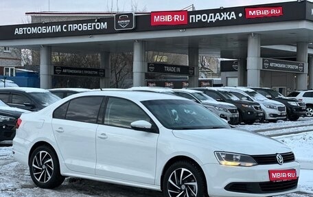 Volkswagen Jetta VI, 2013 год, 1 180 000 рублей, 1 фотография