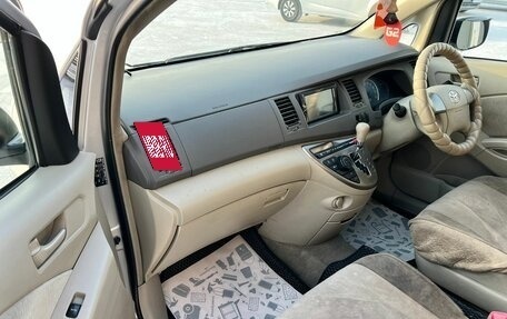 Toyota ISis I, 2010 год, 1 259 000 рублей, 14 фотография