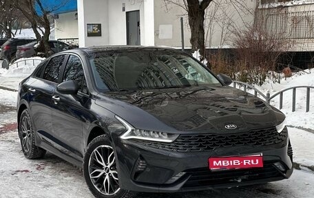 KIA K5, 2021 год, 2 450 000 рублей, 1 фотография