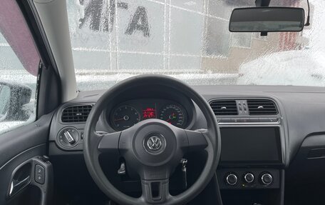 Volkswagen Polo VI (EU Market), 2013 год, 812 000 рублей, 7 фотография