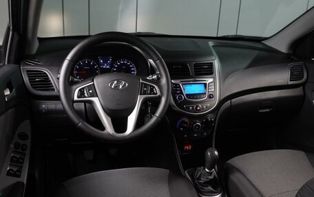 Hyundai Solaris II рестайлинг, 2014 год, 949 000 рублей, 6 фотография