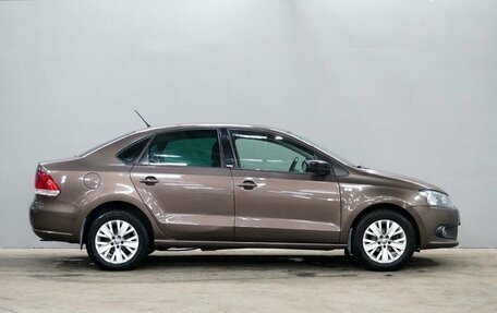 Volkswagen Polo VI (EU Market), 2014 год, 940 000 рублей, 5 фотография