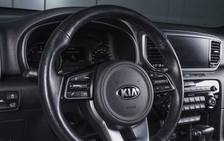 KIA Sportage IV рестайлинг, 2018 год, 2 630 000 рублей, 21 фотография