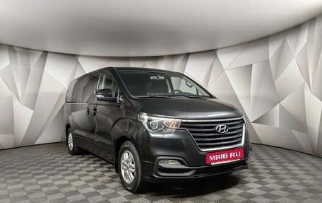 Hyundai H-1 II рестайлинг, 2018 год, 2 885 000 рублей, 3 фотография