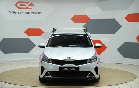 KIA Rio IV, 2021 год, 1 750 000 рублей, 2 фотография